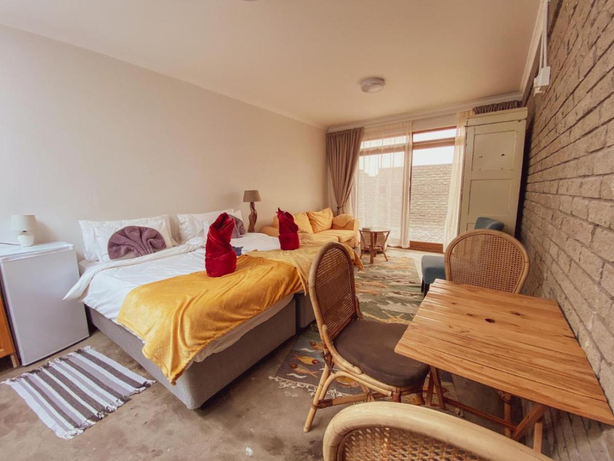 All African Colours Guesthouse Swakopmund Dış mekan fotoğraf